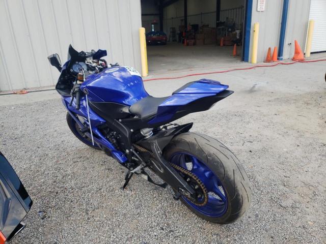 JYARJ28E8HA000314 - 2017 YAMAHA YZFR6 BLUE photo 3