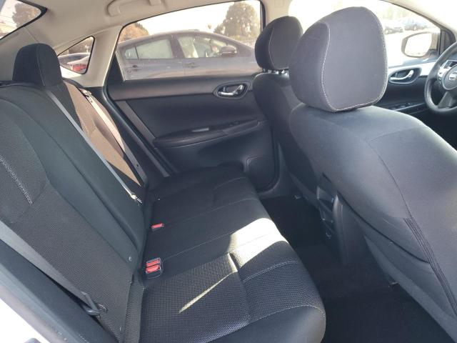 3N1AB7AP3JY346301 - 2018 NISSAN SENTRA S SILVER photo 10