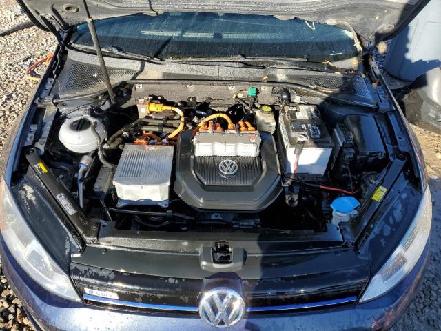 WVWKP7AU4GW912958 - 2016 VOLKSWAGEN E-GOLF SE BLUE photo 7