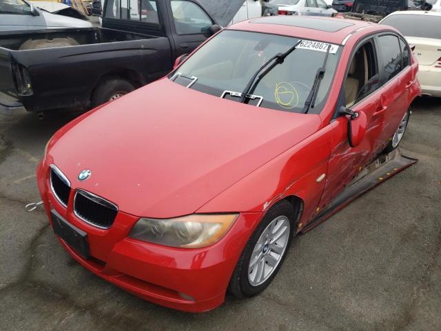 WBAVB17526NK33944 - 2006 BMW 325 I AUTO RED photo 2