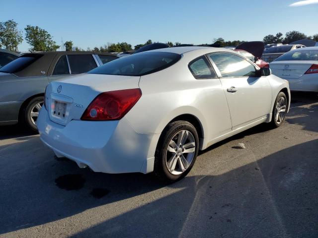 1N4AL2EP8AC173025 - 2010 NISSAN ALTIMA S WHITE photo 4