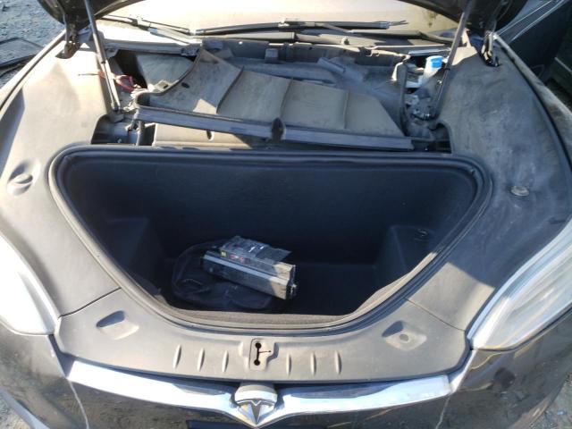 5YJSA1E11GF151227 - 2016 TESLA MODEL S ნაცრისფერი ფოტო 7