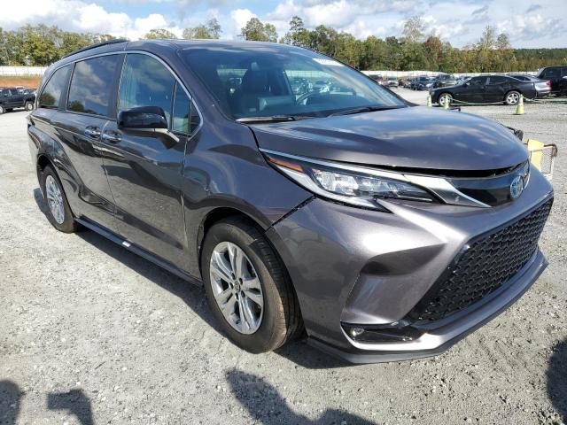 5TDDSKFC0NS052192 - 2022 TOYOTA SIENNA XSE GRAY photo 1