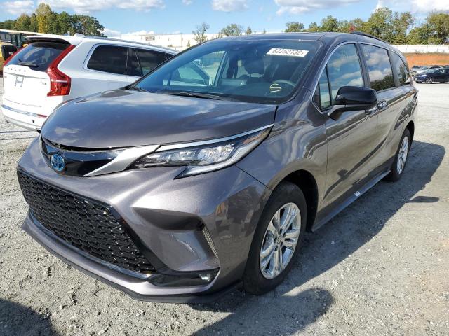 5TDDSKFC0NS052192 - 2022 TOYOTA SIENNA XSE GRAY photo 2