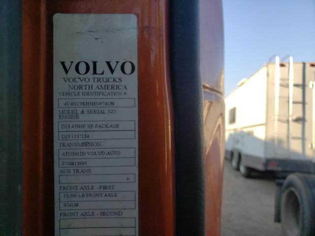 4V4NC9EH5HN974138 - 2017 VOLVO VNL ORANGE photo 10