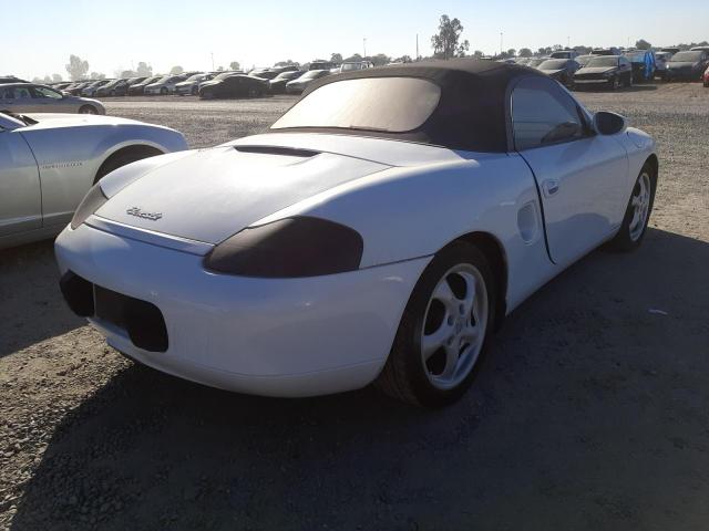 WP0CA2980XU630439 - 1999 PORSCHE BOXSTER WHITE photo 4