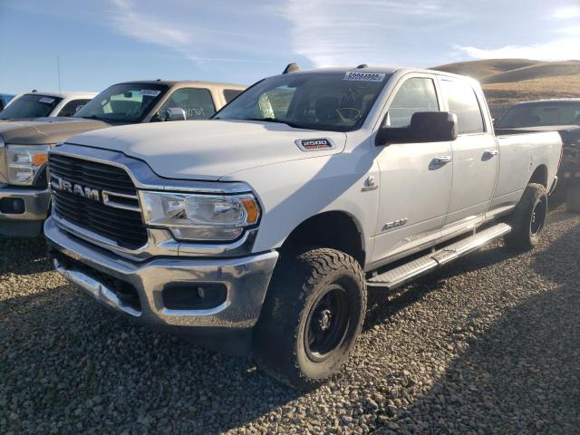 3C6UR5JL3KG529705 - 2019 RAM 2500 BIG H WHITE photo 2