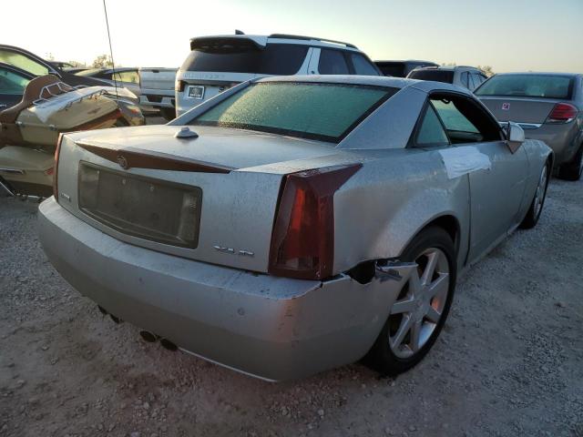 1G6YV34A055604041 - 2005 CADILLAC XLR SILVER photo 4