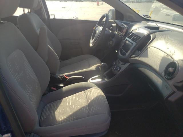 1G1JA5SHXD4217337 - 2013 CHEVROLET SONIC LS BLUE photo 5