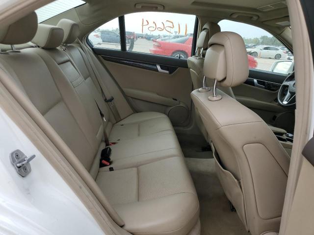 WDDGF4HB5DA797264 - 2013 MERCEDES-BENZ C 250 WHITE photo 6