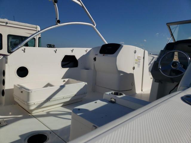 ROBD0112B111 - 2011 ROBA BOAT WHITE photo 5