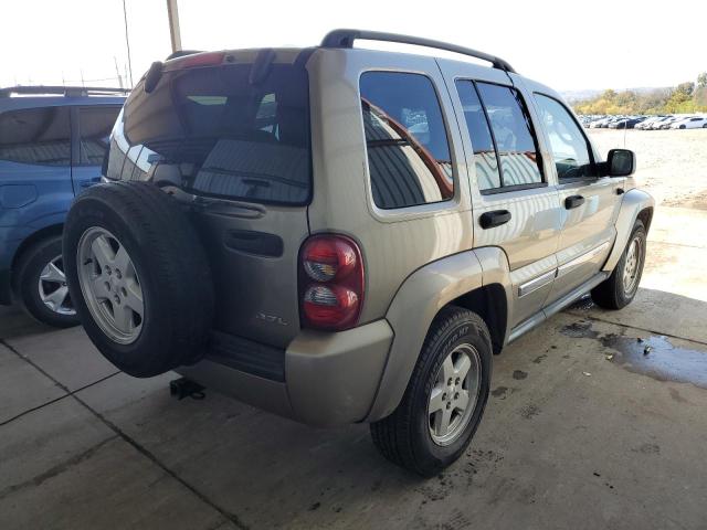 1J8GL48K46W291376 - 2006 JEEP LIBERTY SP BEIGE photo 4