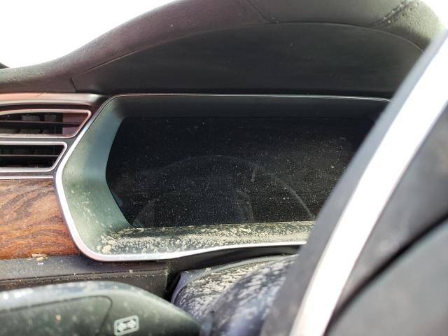 5YJSA1E40HF185445 - 2017 TESLA MODEL S Արծաթագույն լուսանկար 8