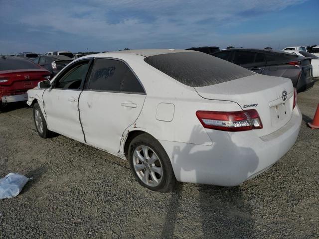 4T4BF3EK4BR096151 - 2011 TOYOTA CAMRY BASE WHITE photo 3