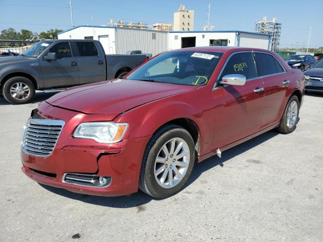 2C3CCACG8CH209462 - 2012 CHRYSLER 300 LIMITE RED photo 2