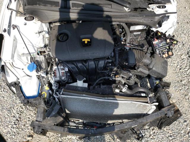 3KPF24AD7NE452622 - 2022 KIA FORTE FE WHITE photo 7