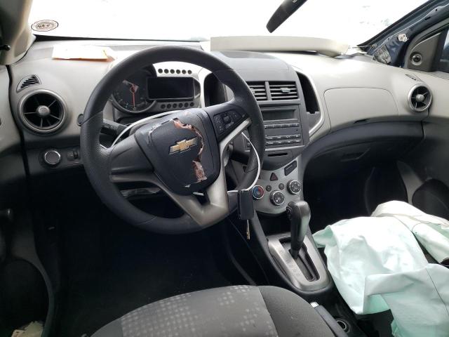 1G1JA5SH0F4173819 - 2015 CHEVROLET SONIC LS BLUE photo 9