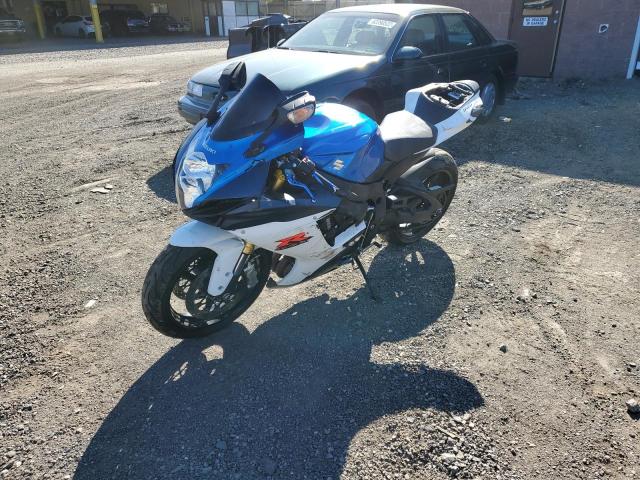 JS1GR7MA2C2101561 - 2012 SUZUKI GSX750 BLUE photo 2