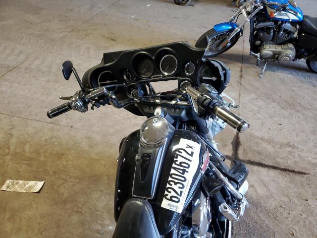 1HD1FCW115Y604412 - 2005 HARLEY-DAVIDSON FLHTCUI 黑色 照片 5