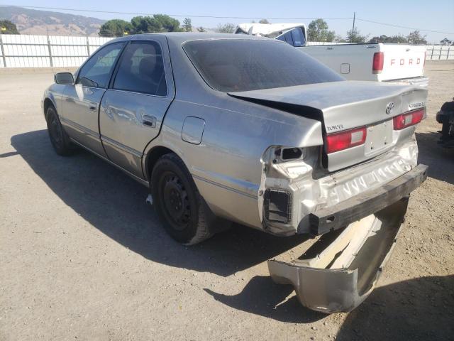 JT2BF22K5W0112151 - 1998 TOYOTA CAMRY CE BEIGE photo 3