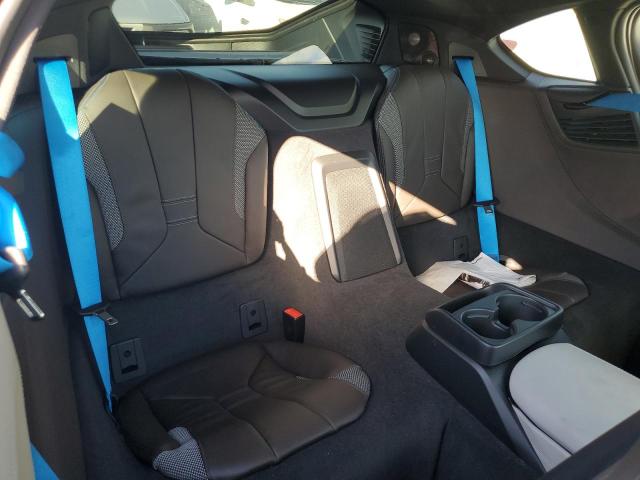 WBY2Z2C3XHV676887 - 2017 BMW I8 GRAY photo 6