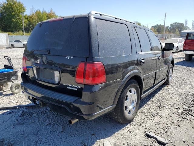 5LMFU275X6LJ03535 - 2006 LINCOLN NAVIGATOR შავი ფოტო 4