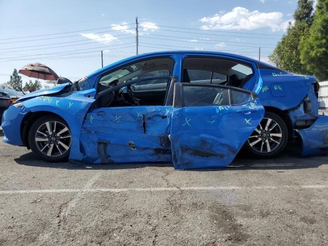 3N1CN8EV8LL867643 - 2020 NISSAN VERSA SV BLUE photo 9