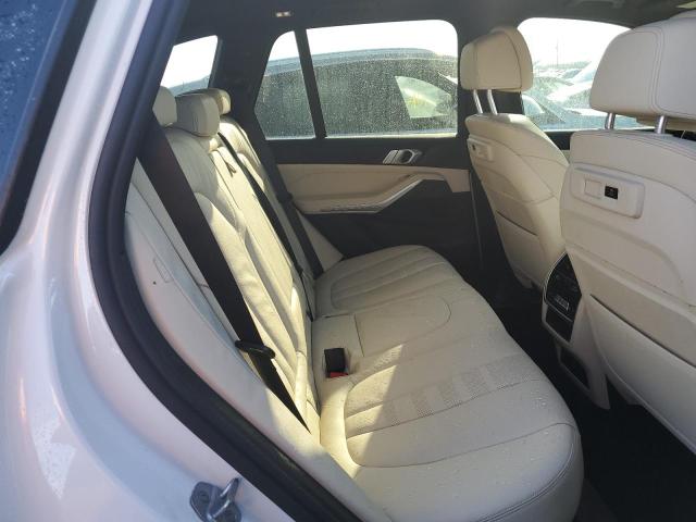 5UXCR6C00N9L06960 - 2022 BMW X5 XDRIVE4 WHITE photo 6