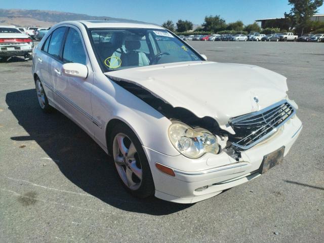 WDBRF40J94F522536 - 2004 MERCEDES-BENZ C 230K SPO WHITE photo 1