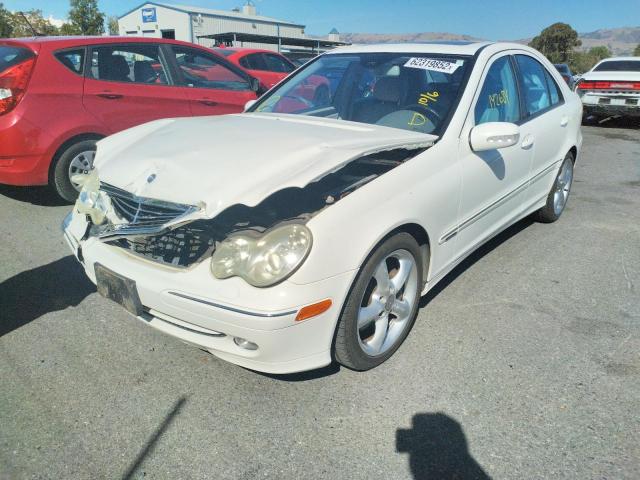 WDBRF40J94F522536 - 2004 MERCEDES-BENZ C 230K SPO WHITE photo 2