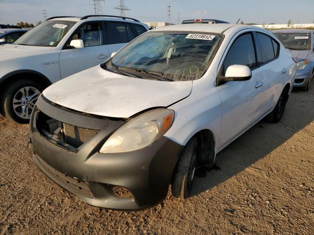 3N1CN7AP7EL834282 - 2014 NISSAN VERSA S WHITE photo 2