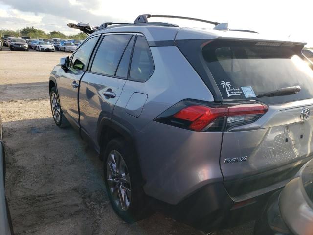 JTMC1RFV3KD041848 - 2019 TOYOTA RAV4 XLE P GRAY photo 3