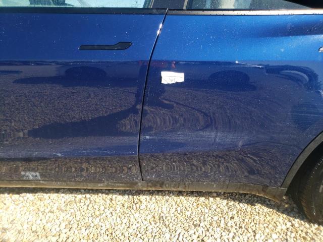 5YJYGDEE8MF187778 - 2021 TESLA MODEL Y أزرق صورة 9