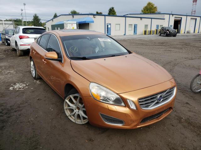 YV1902FH2C2117937 - 2012 VOLVO S60 T6 ORANGE photo 1