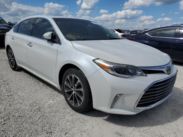 4T1BK1EBXJU275898 - 2018 TOYOTA AVALON XLE WHITE photo 1