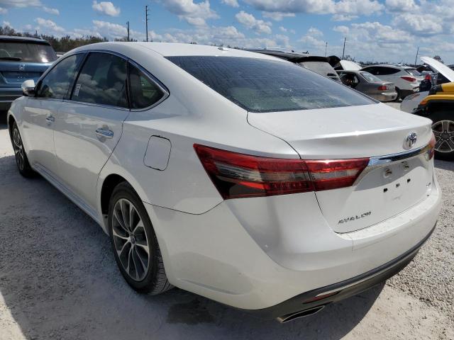 4T1BK1EBXJU275898 - 2018 TOYOTA AVALON XLE WHITE photo 3