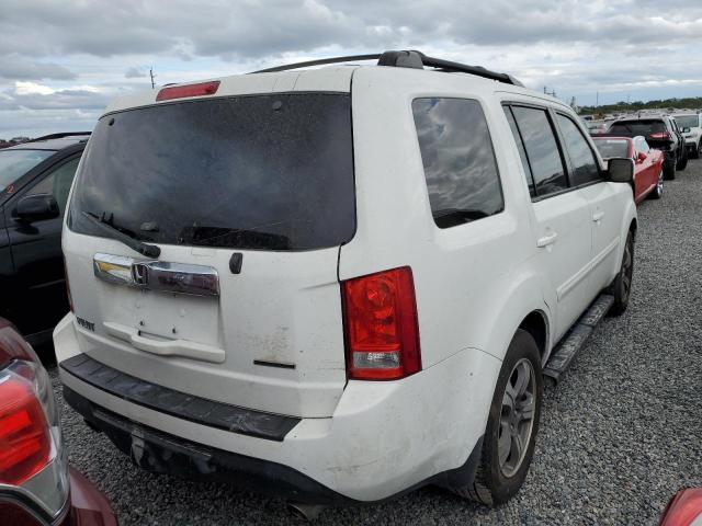 5FNYF3H35FB034088 - 2015 HONDA PILOT SE WHITE photo 4