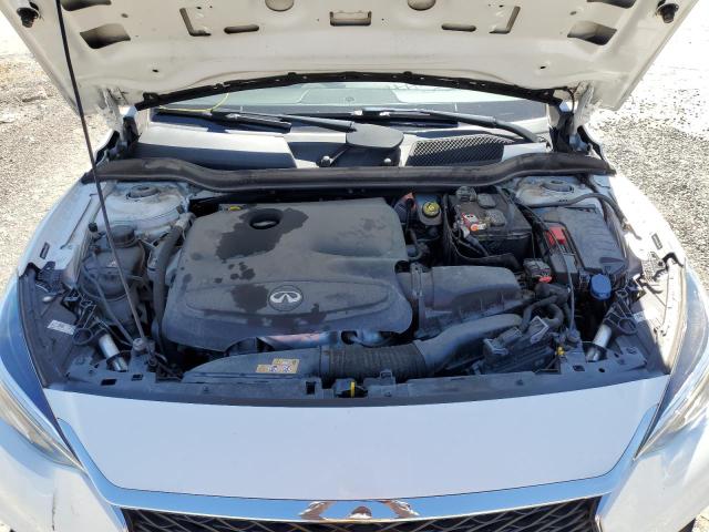 SJKCH5CR6JA053100 - 2018 INFINITI QX30 BASE WHITE photo 7