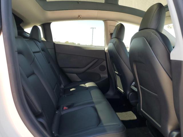 5YJYGDEF2MF124460 - 2021 TESLA MODEL Y أبيض صورة 6