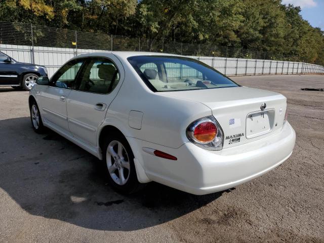 JN1DA31D72T401082 - 2002 NISSAN MAXIMA GLE WHITE photo 3