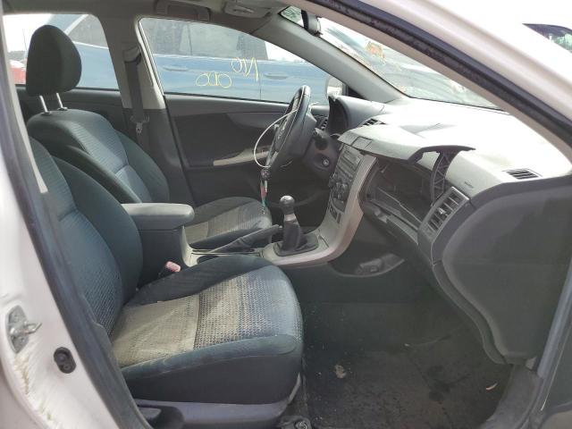 2T1BE40E69C025453 - 2009 TOYOTA COROLLA XR 白色 照片 5