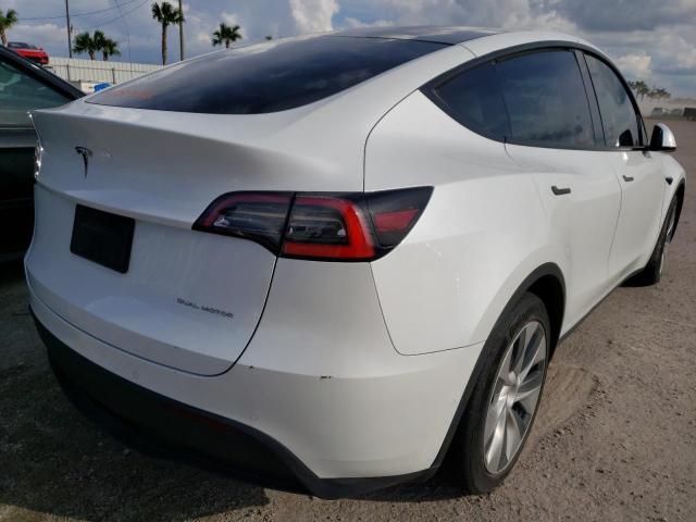 5YJYGDEE7LF049857 - 2020 TESLA MODEL Y أبيض صورة 4