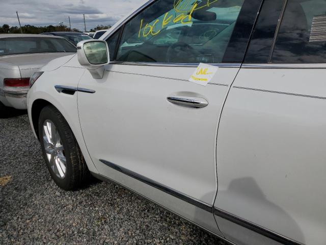 5GAERCKW1JJ166961 - 2018 BUICK ENCLAVE PR WHITE photo 9