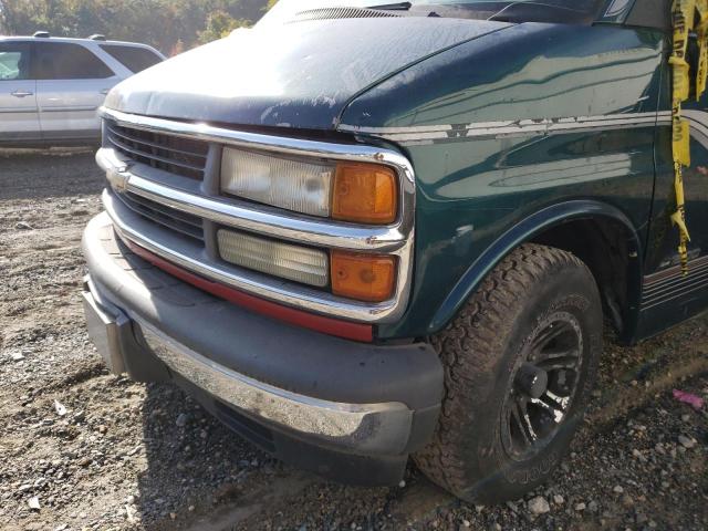 1GBFG15R8T1004061 - 1996 CHEVROLET G10 GREEN photo 10