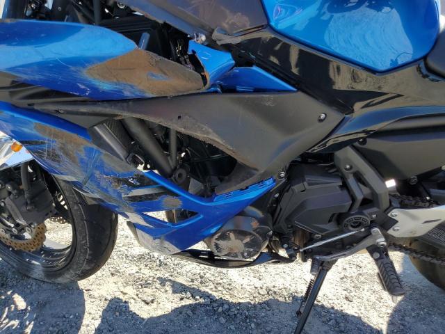 JKAEXEJ13JDA02869 - 2018 KAWASAKI EX650 J ლურჯი ფოტო 7