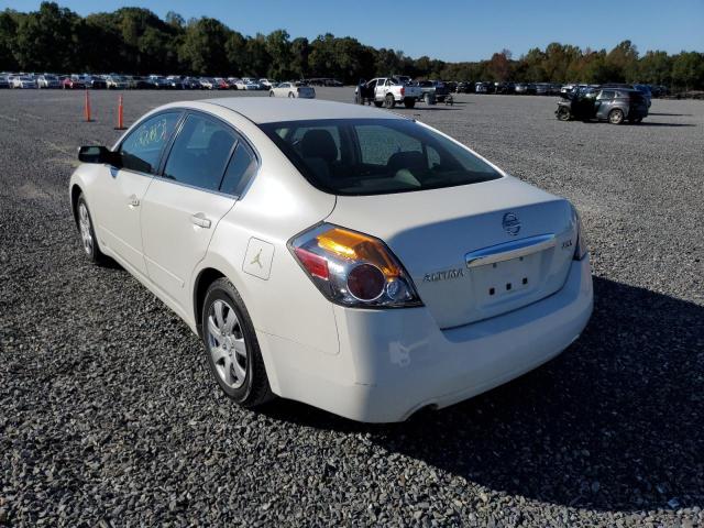 1N4AL2AP0BN417410 - 2011 NISSAN ALTIMA BAS WHITE photo 3