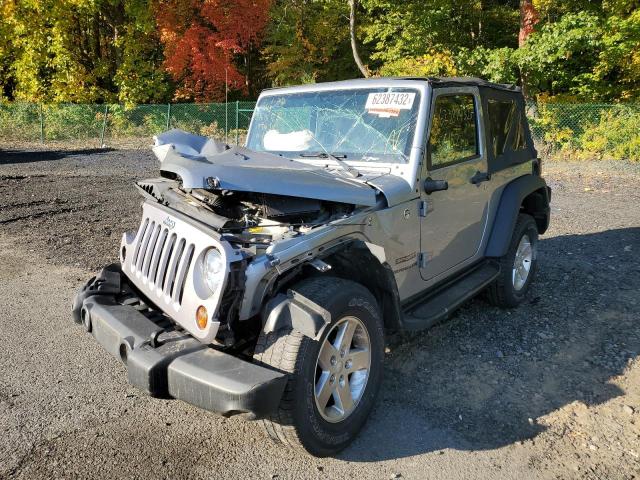 1C4AJWAG2DL691830 - 2013 JEEP WRANGLER S SILVER photo 2