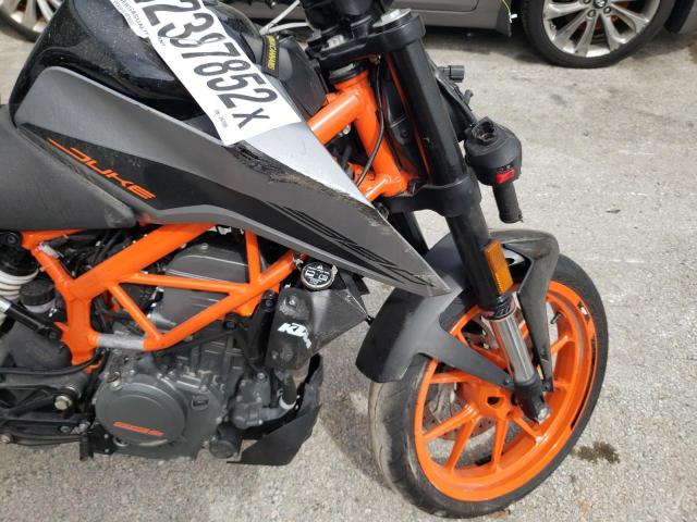 MD2JPJ403MC267096 - 2021 KTM 390 DUKE SILVER photo 5