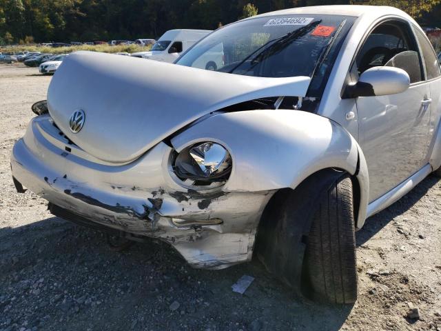 3VWCK21C71M459498 - 2001 VOLKSWAGEN NEW BEETLE 灰色 照片 9