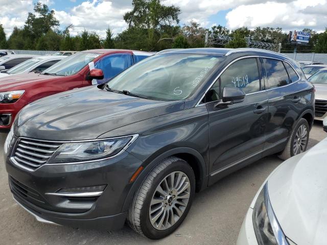 5LMCJ3C96JUL19203 - 2018 LINCOLN MKC RESERV GRAY photo 2